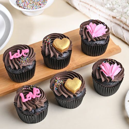 Order designer cupcakes, buy fondant cupcakes online, online designer cupcakes delivery, send Online fondant cupcakes, custom cupcakes online, fondant cupcakes delivery, buy designer cupcakes