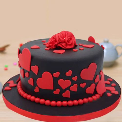 cake for her, fondant cake for her, mac makeupcake, order birthday cake for her.