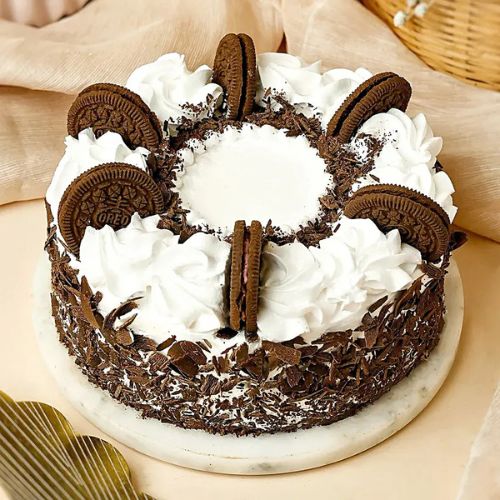 birthday cake for him, order cakes for boyfriend, send cakes to Husband, fondant cakes for him, order customized cakes for him, birthday cakes for sons, order birthday cakes for men online
