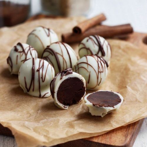 Homemade chocolates online, order assorted chocolates, online chocolates delivery, send homemade chocolates in India, order homemade chocolates, online chocolates delivery, homemade chocolates delivery