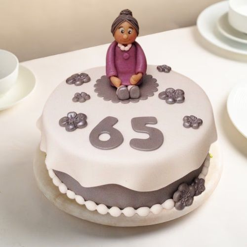 designer cakes for grand mother, cakes for grand mom