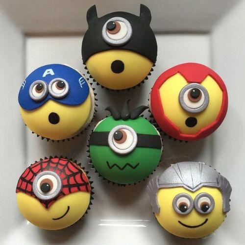 Order designer cupcakes, buy fondant cupcakes online, online designer cupcakes delivery, send Online fondant cupcakes, custom cupcakes online, fondant cupcakes delivery, buy designer cupcakes