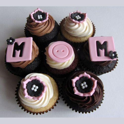 Order designer cupcakes, buy fondant cupcakes online, online designer cupcakes delivery, send Online fondant cupcakes, custom cupcakes online, fondant cupcakes delivery, buy designer cupcakes