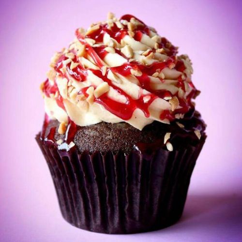 order online fondant cupcakes in Noida, send customized cupcakes in Noida, buy online cupcakes in Noida, same day cupcake delivery in Noida, online cupcake bakery in Noida