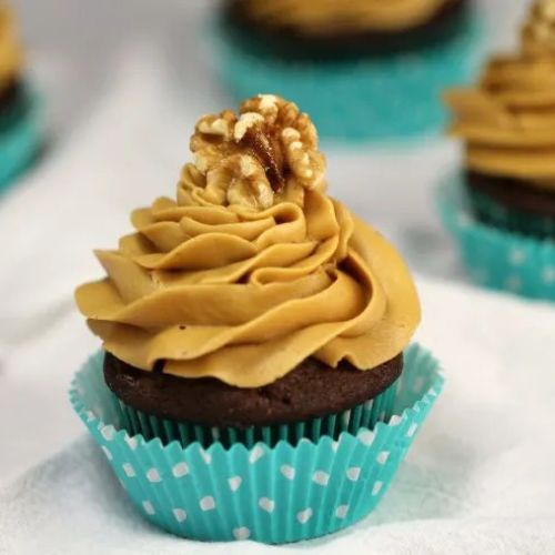 order online fondant cupcakes in Noida, send customized cupcakes in Noida, buy online cupcakes in Noida, same day cupcake delivery in Noida, online cupcake bakery in Noida