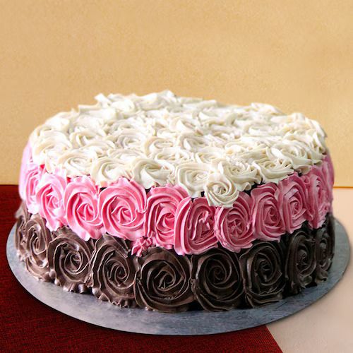 cake for her, fondant cake for her, mac makeupcake, order birthday cake for her.