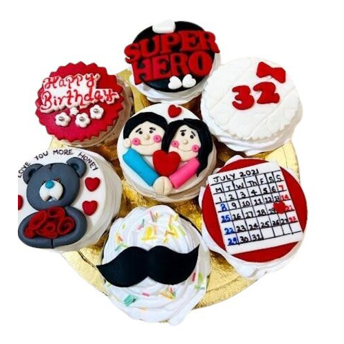 Order designer cupcakes, buy fondant cupcakes online, online designer cupcakes delivery, send Online fondant cupcakes, custom cupcakes online, fondant cupcakes delivery, buy designer cupcakes