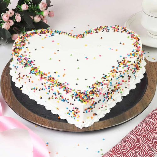 order heart shaped cakes online, order romantic heart shaped cakes, heart shaped cakes online, online heart shaped cake delivery, send heart shaped cakes online, birthday heart shaped cakes, heart shaped cakes for anniversary