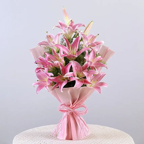 Online cake order | Online cake delivery | Birthday cakes online|Anniersary cakes |Online cake delivery to Delhi,Online cake delivery to Noida,Online: Send Online Cake