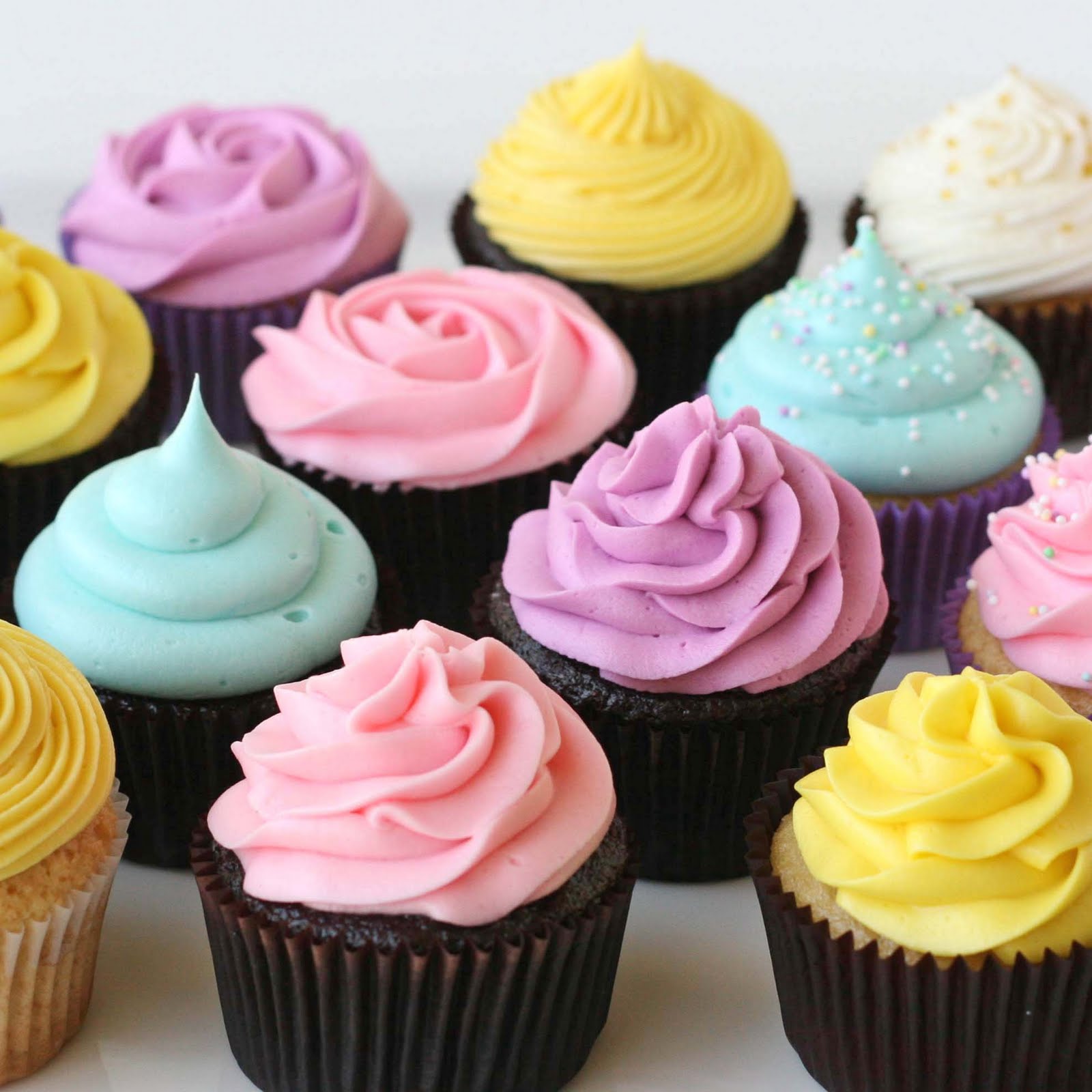 order online fondant cupcakes in Noida, send customized cupcakes in Noida, buy online cupcakes in Noida, same day cupcake delivery in Noida, online cupcake bakery in Noida