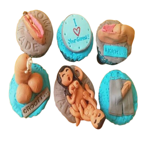 online fondant cupcakes delivery in Kolkata, send online cupcakes to Kolkata, buy online cupcake in Kolkata, midnight cupcake delivery in Kolkata